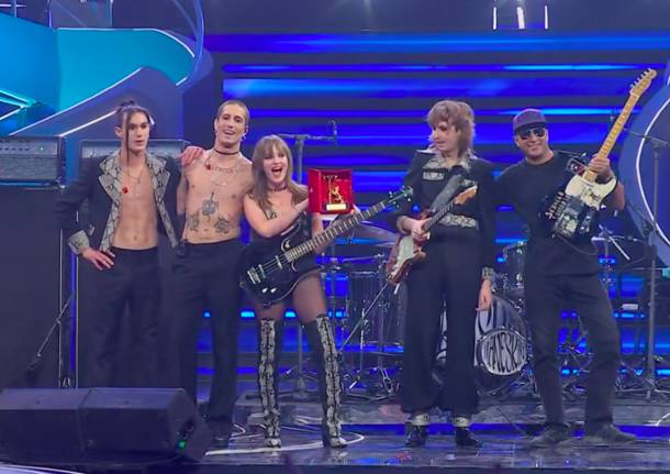 A Sanremo 2023 i Måneskin in concerto con Tom Morello