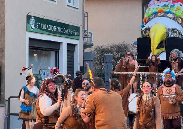 Il Carnevale a Ispra 2023: carri e mascherine per le vie del centro